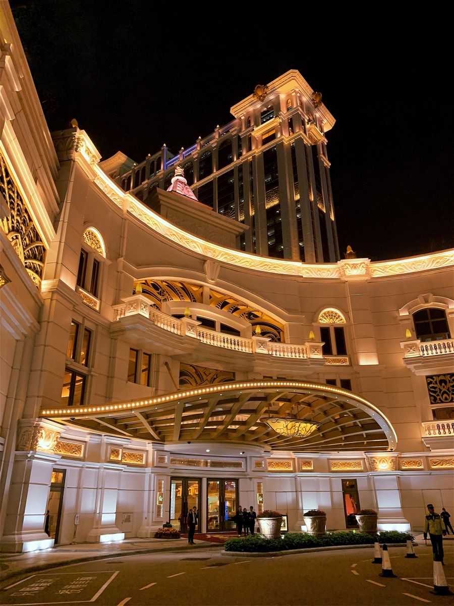 Coastal Breeze Hotel